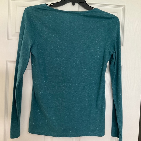 Loft Women’s Long-Sleeve Top - Picture 2 of 4